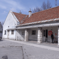 Autobuska-stanica-Cetinje-d