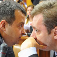 dacic-vucic03-blic-oliver-b