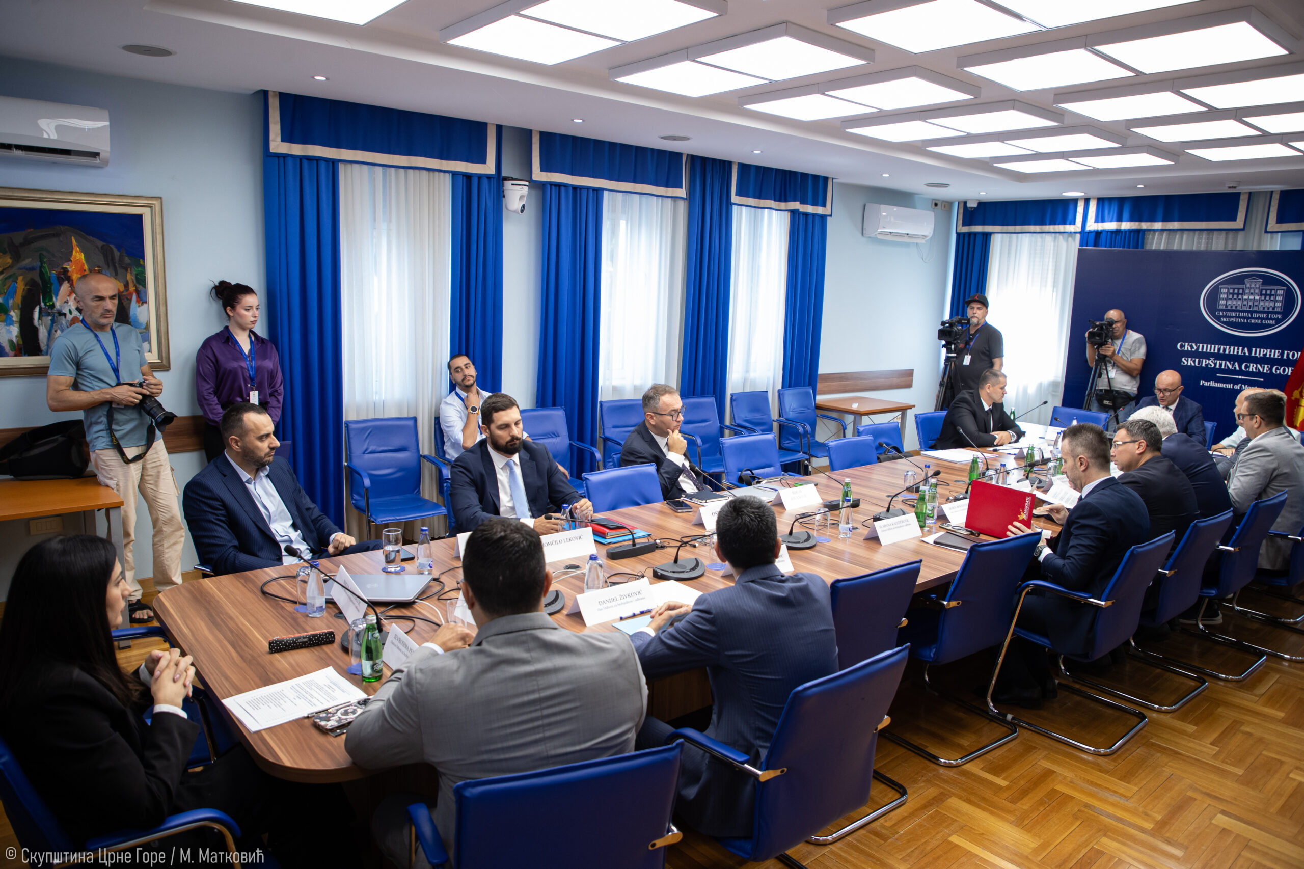 UTRENIRANO NASILJE: Riječima, pesnicama, mecima