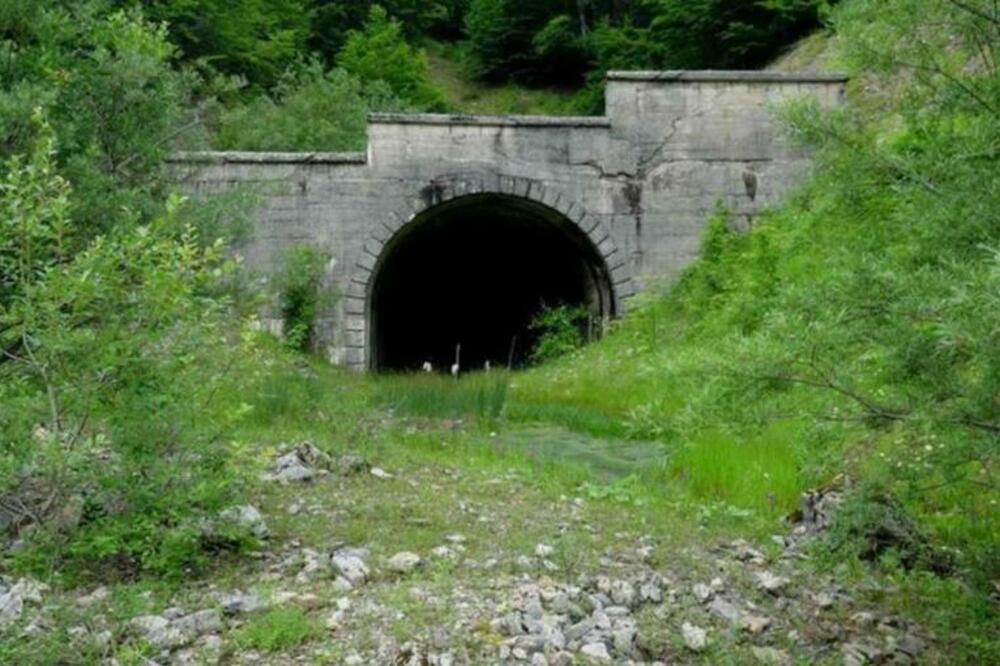 TUNEL SEMOLJ PRED NASTAVKOM IZGRADNJE: Pola vijeka čekanja